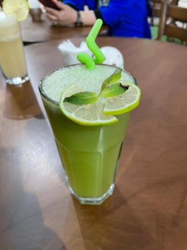 عکس کافه کانیمانکا