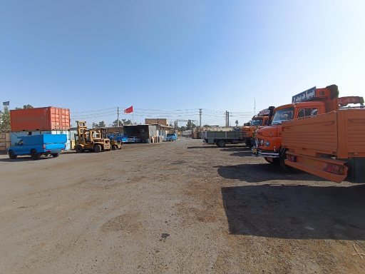 عکس شرکت حمل و نقل جاده ای تند بار کشاورز