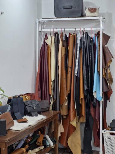 عکس آوا چرم شمال