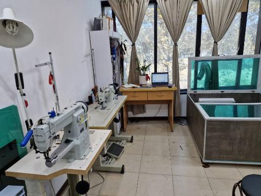 عکس آوا چرم شمال