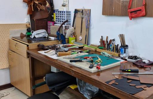 عکس آوا چرم شمال