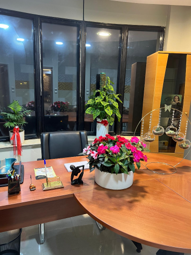 عکس کلینیک پوست، مو و زیبایی دکتر آرش  امیررفیعی