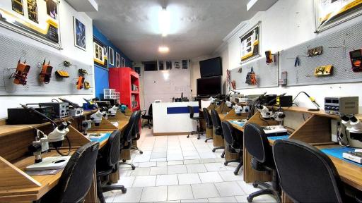 عکس آموزشگاه فنی حرفه ای ایده پاژ 