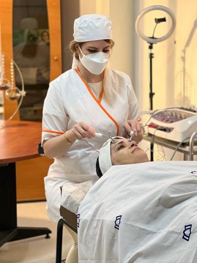 عکس کلینیک پوست، مو و زیبایی دکتر آرش  امیررفیعی