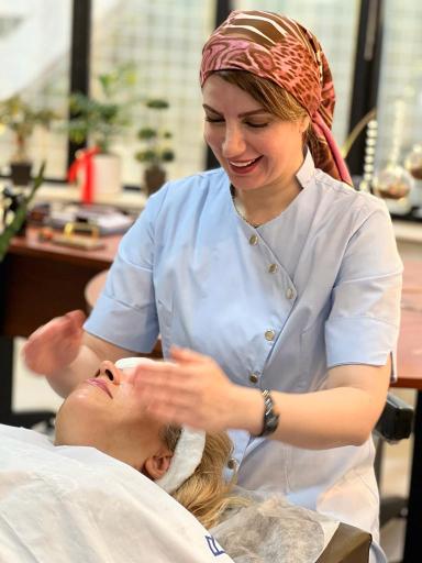 عکس کلینیک پوست، مو و زیبایی دکتر آرش  امیررفیعی
