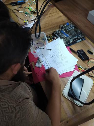 عکس آموزشگاه فنی حرفه ای ایده پاژ 