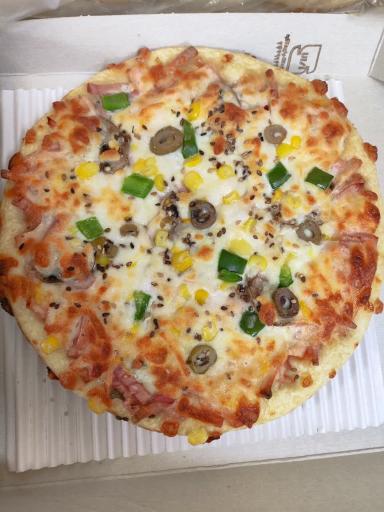 ساندویچ و پیتزا خانواده