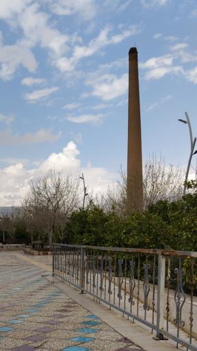 عکس دودکش آجر پزی قدیمی