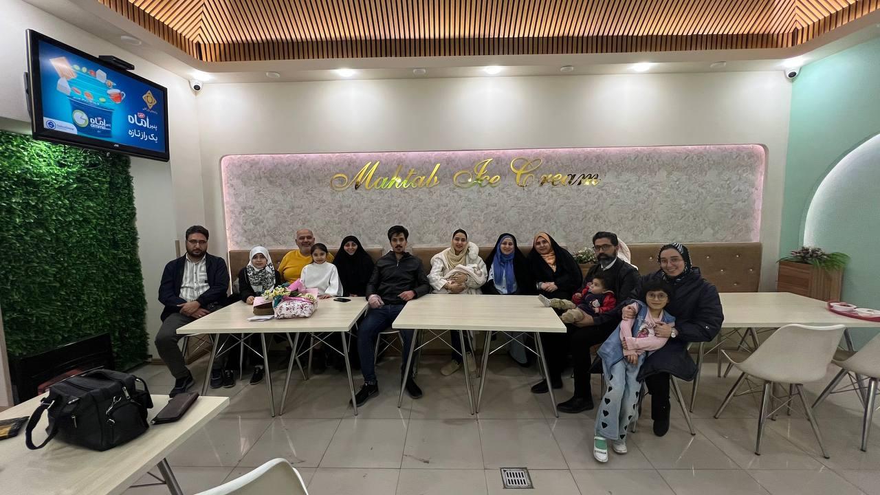 عکس بستنی سرای مهتاب