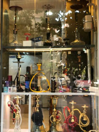 عکس دخانیات کیارش