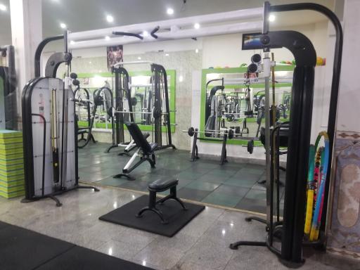 عکس باشگاه بدنسازی سخنگو