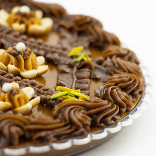 عکس کارگاه حلوا و خرما و شیرینی جات آزرث