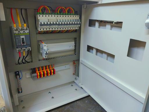 عکس بهمن تابلو البرز