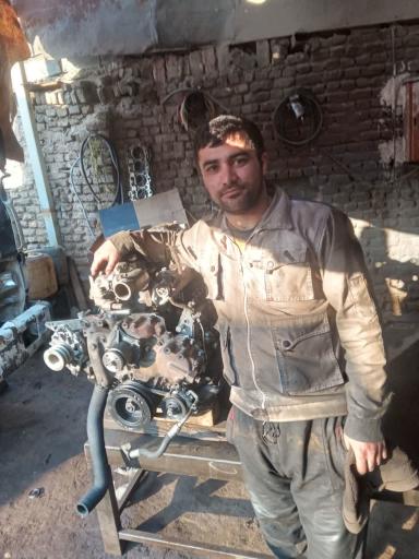 عکس تعمیرگاه کاویان