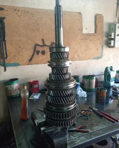 عکس تعمیرگاه کاویان