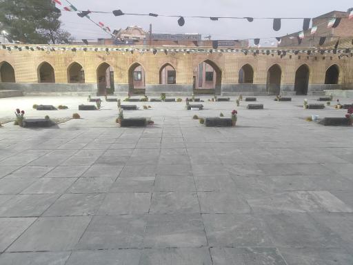 عکس گلزار شهدای لردگان