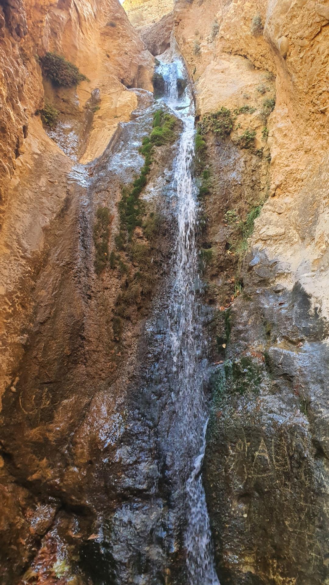 عکس آبشار قلات