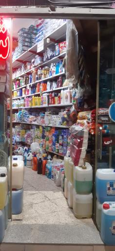 عکس شوینده بهداشتی یاس