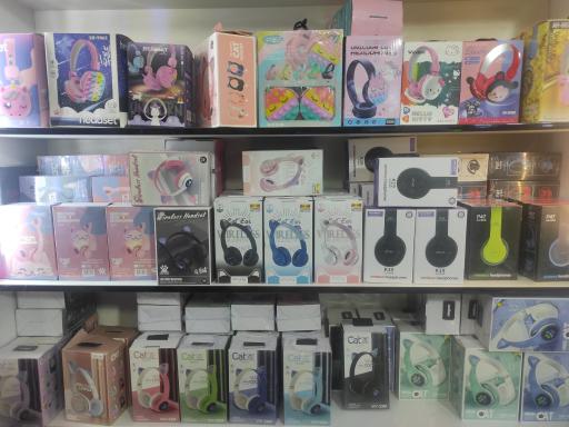 عکس لوازم جانبی موبایل و کامپیوتر آلفا شاپ