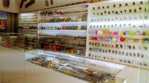 عکس کلیدسازی قفل ریموت کوهکن