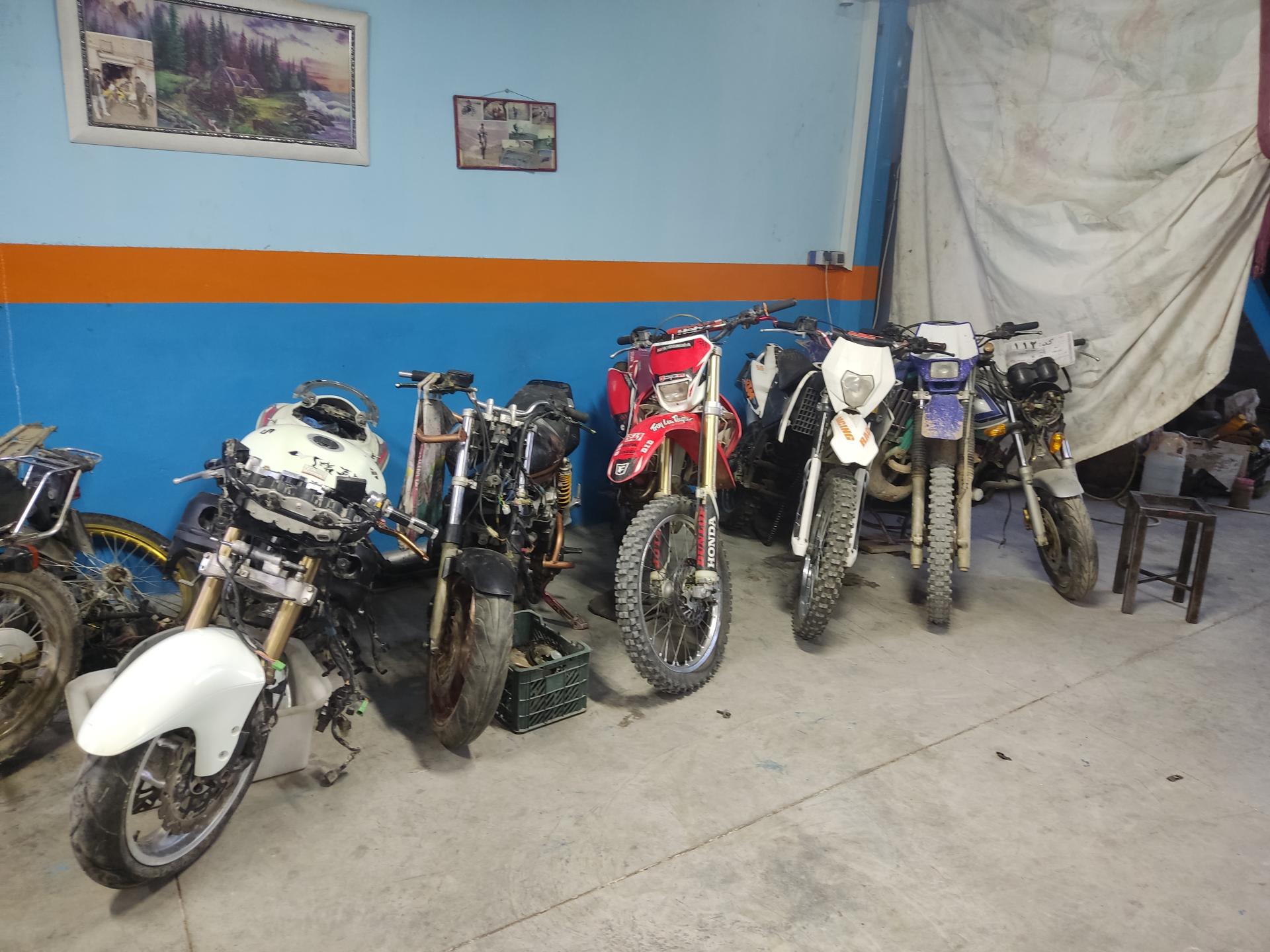 عکس موتورسازی سید رحمت باقری