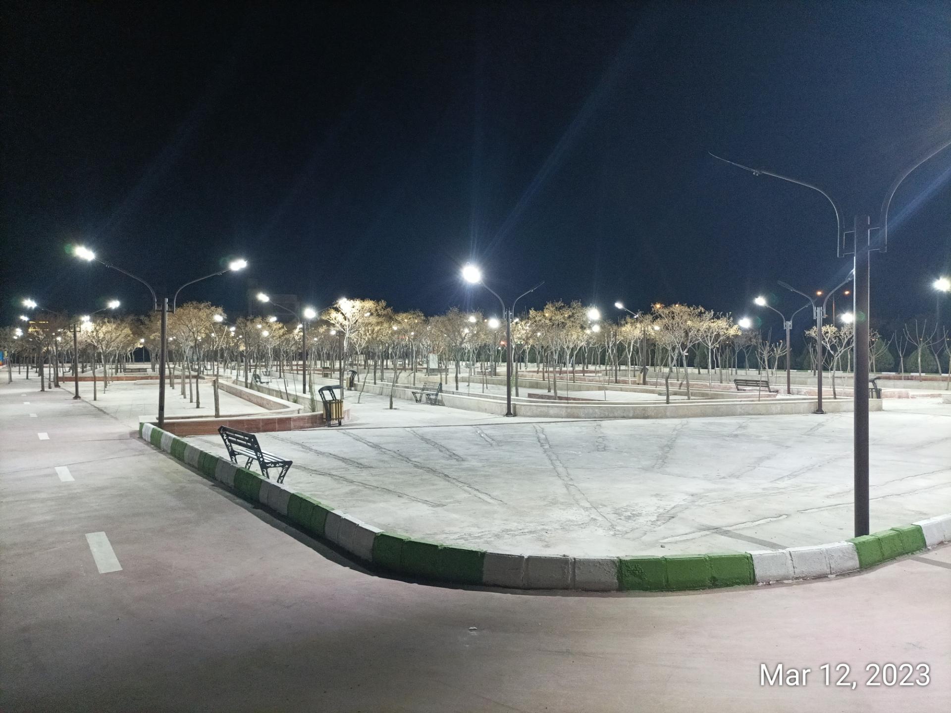 عکس بوستان زائر