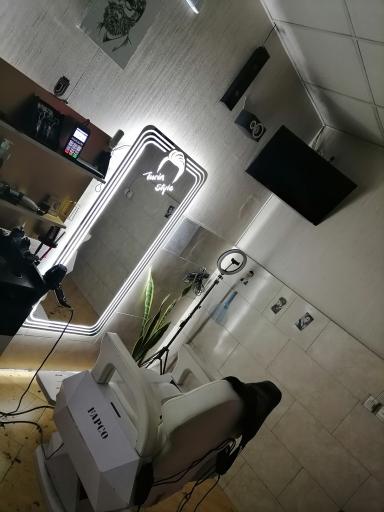 عکس پیرایش تورین