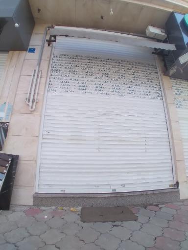 عکس خیاطی و تعمیرات لباس وحید