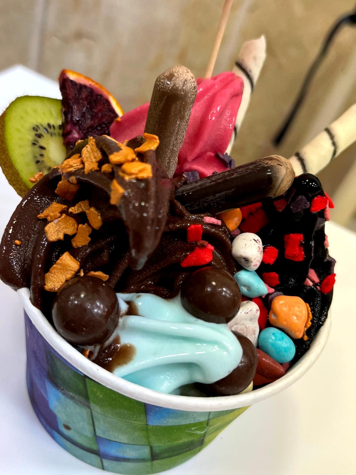 عکس بستنی تو خودت بساز