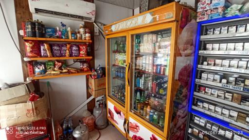 عکس سوپر دکه جواد