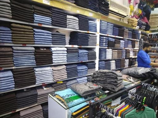 عکس پوشاک شاهین شعبه 1