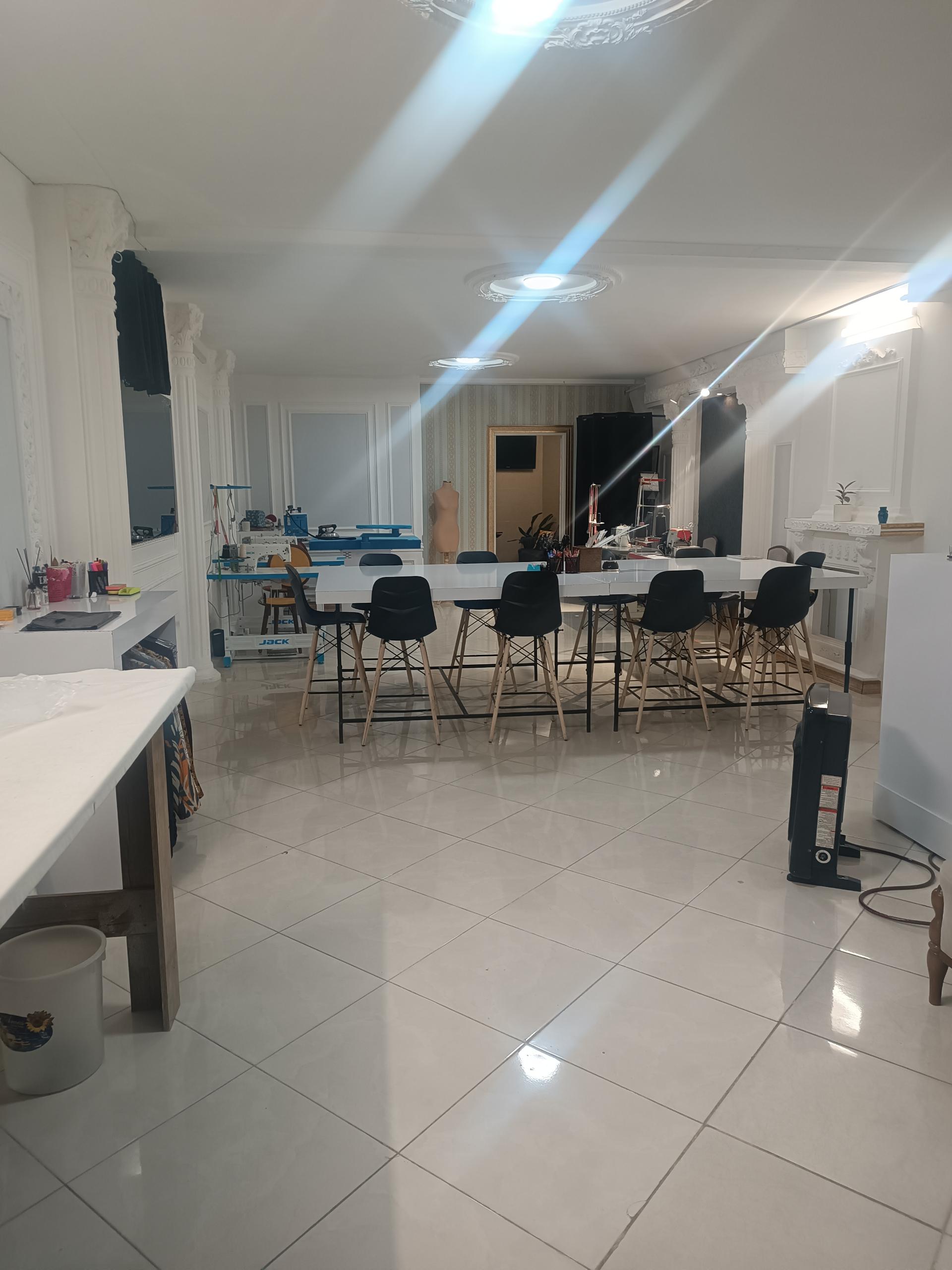 عکس آکادمی خیاطی پاسبان