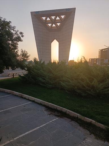 عکس میدان مینودر
