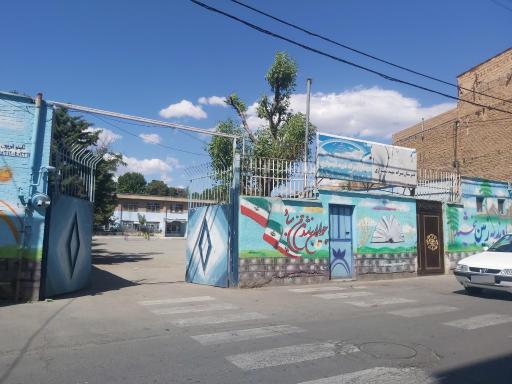 عکس دبیرستان پسرانه شهید شهسواری