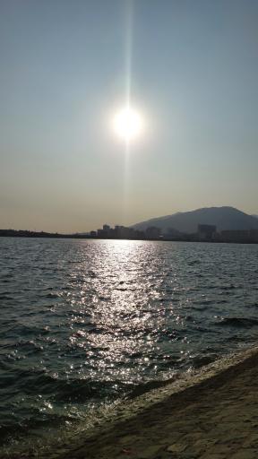 عکس ضلع شرقی دریاچه چیتگر