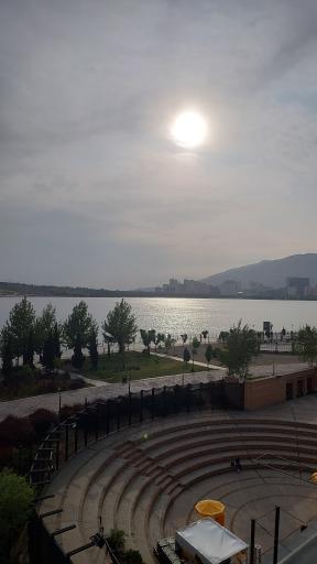 عکس ضلع شرقی دریاچه چیتگر