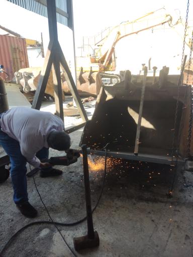 عکس گروه فنی تکنوکاران