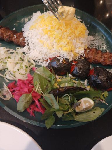 عکس رستوران نادر