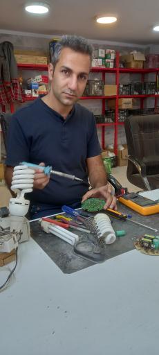 عکس تعمیر لامپ نیکا نور 