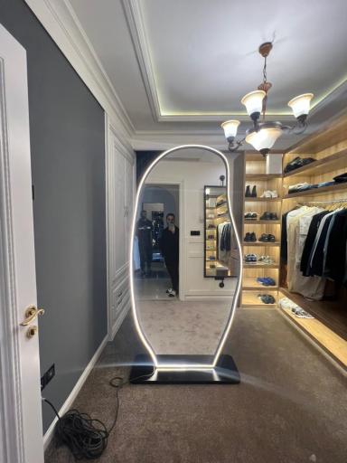 عکس شیشه گلمکانی