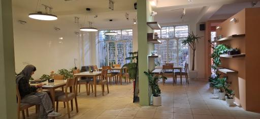 عکس کافه حس شیرین