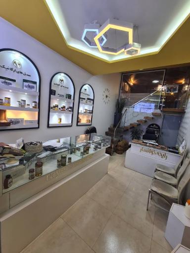 عکس عسل طبیعی رایحه خوانسار