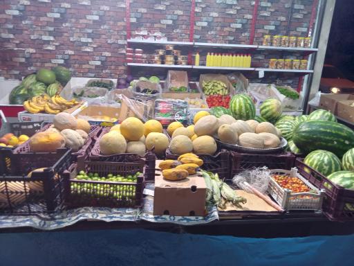 عکس میوه فروشی سبزینه