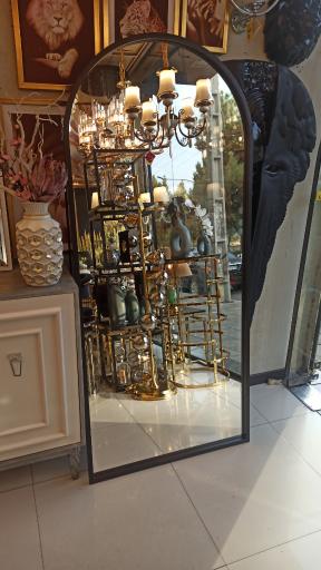 عکس فروشگاه لوستر لورنزو