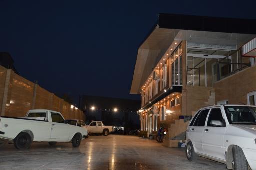 عکس نمایشگاه اتومبیل تخت جمشید شلمان