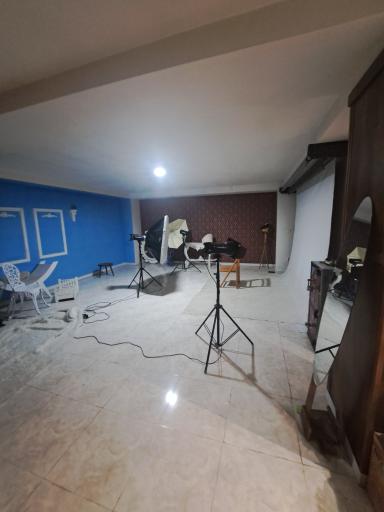 عکس آتلیه عکاسی و فیلمبرداری ایلیات