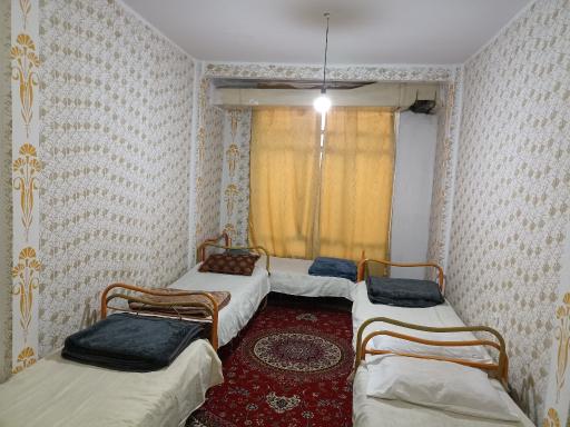 عکس مهمانپذیر بهارستان