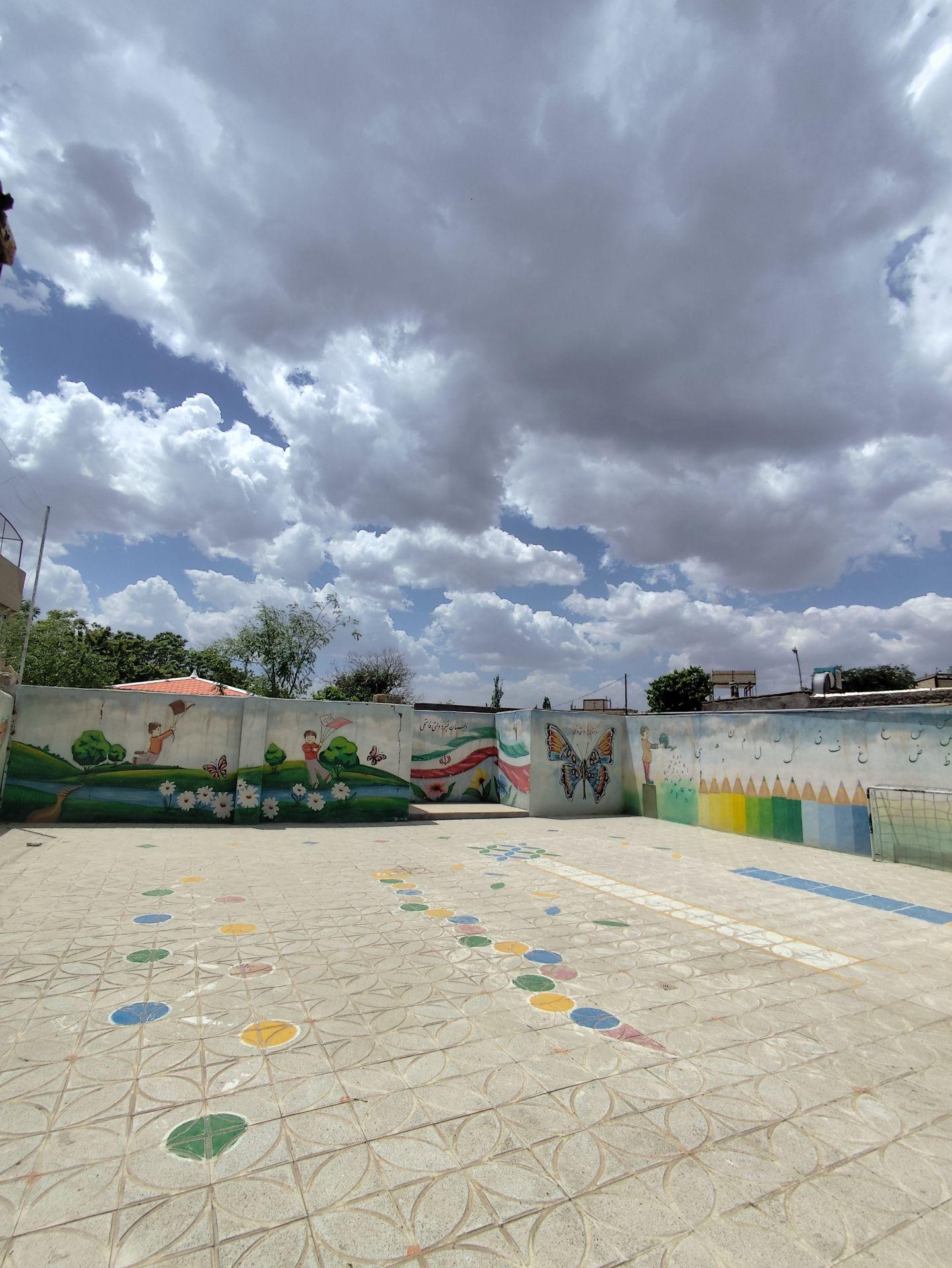 عکس دبستان پسرانه غیر دولتی فاتحی