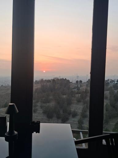 عکس لانژ بام لبخند