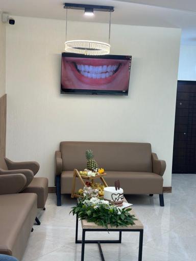 عکس کلینیک دندانپزشکی دکتر پویان طولابی